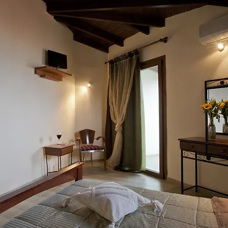 Polydor Lägenhet Tolón